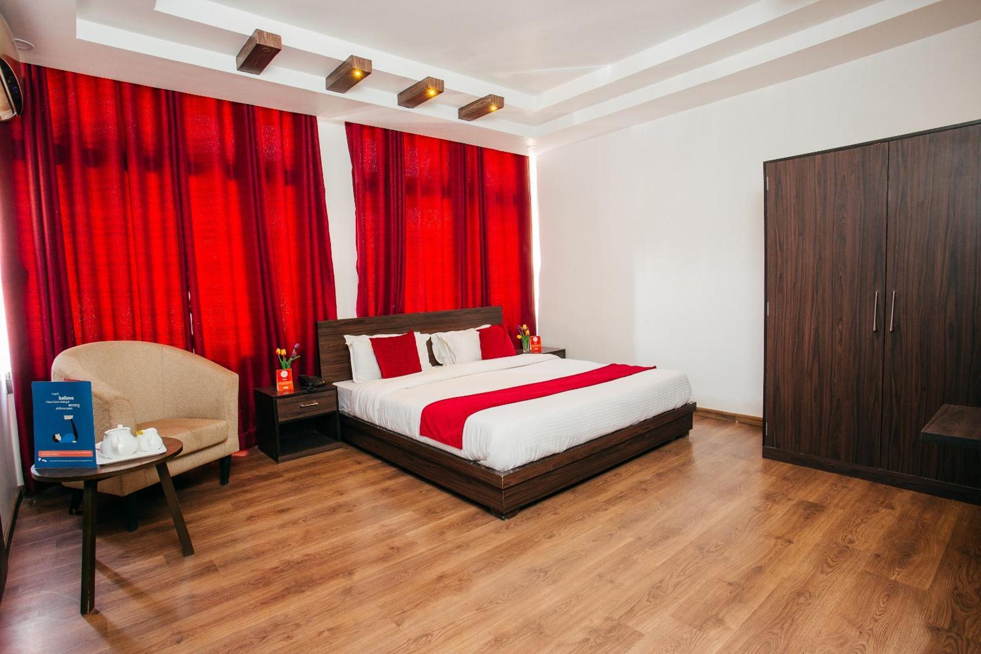 Oyo 11474 Gangaur Regency Boutique Hotel Kathmandu Bagian luar foto