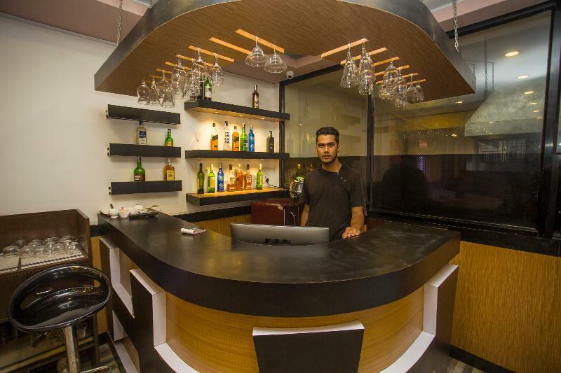 Oyo 11474 Gangaur Regency Boutique Hotel Kathmandu Bagian luar foto